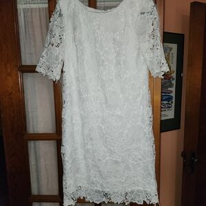 Studio One White Lace Sheath Dress Scoop Neck